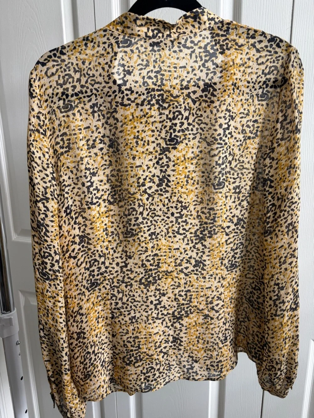 Lafayette 148 New York 100% Silk Yellow and Black Leopard Ruffle V-Neck Blouse - Picture 2 of 4